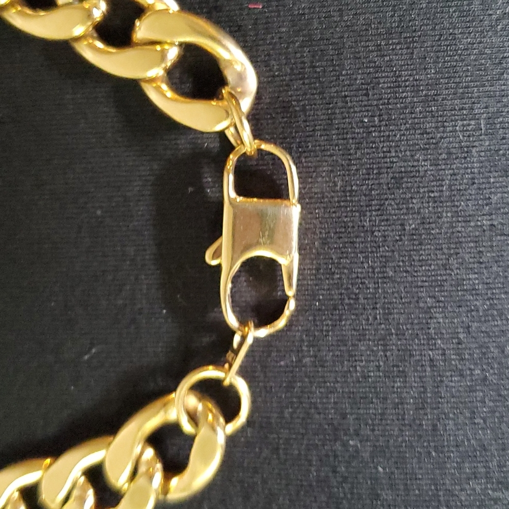 18 CT gold plated chain - Picture 4 of 4